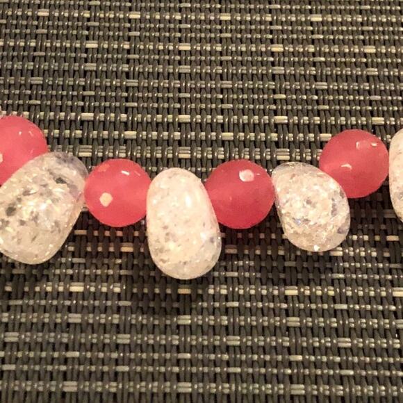 Pink Jade & Clear Crystal Handmade Beaded Ankle Bracelet - Picture 6 of 8